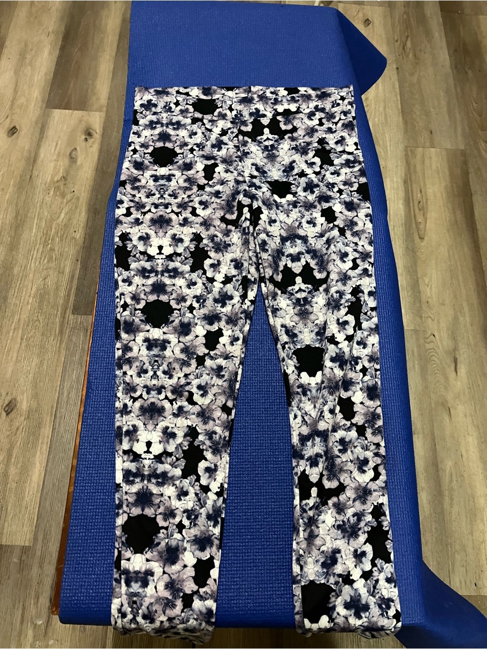 H&M Girls Floral Leggings - Blue Black White